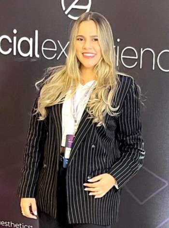 Dra. Natália Holanda